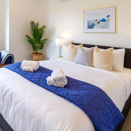 Central Christchurch Santorini Style 1Br Studio Экстерьер фото