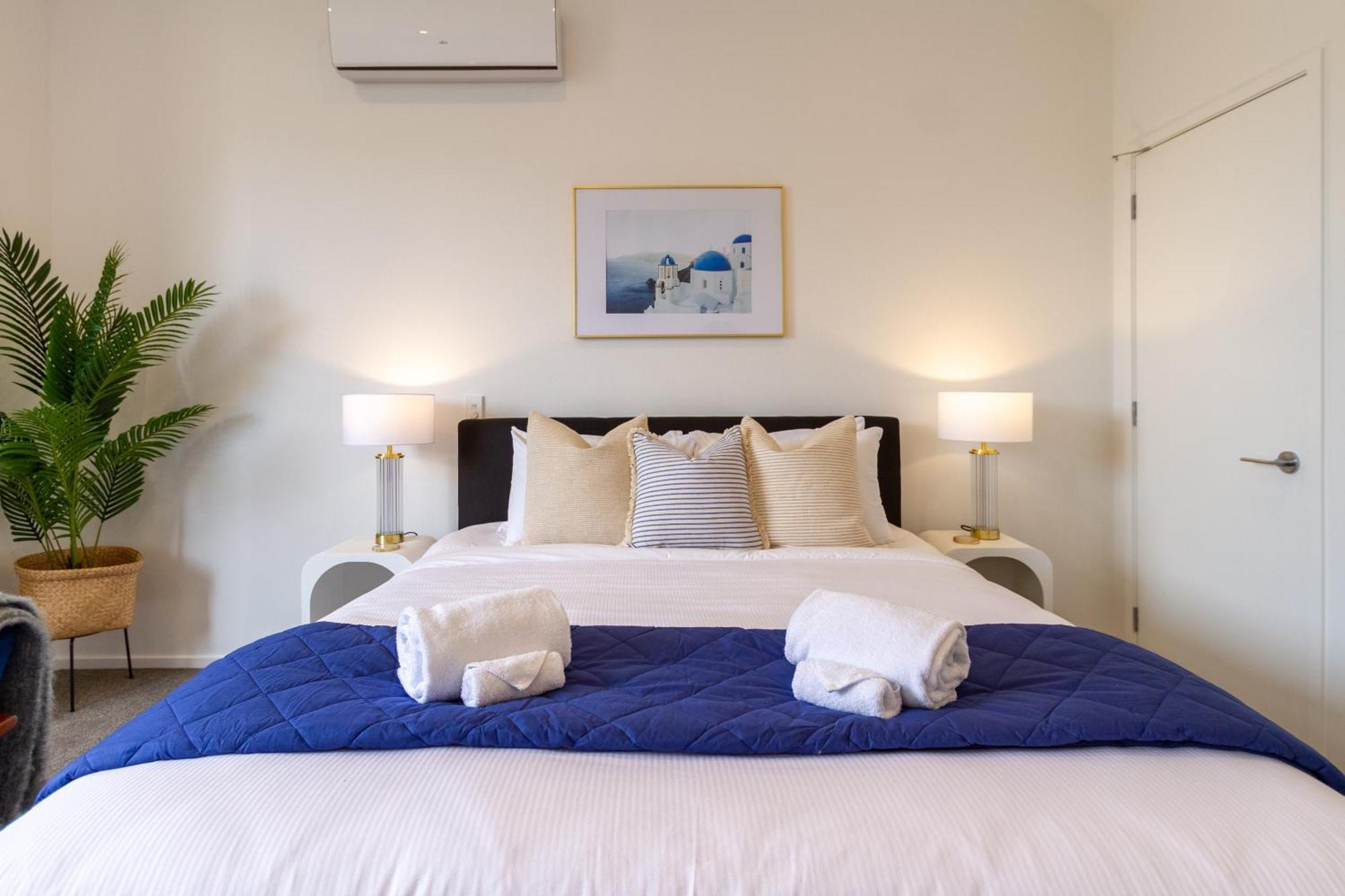 Central Christchurch Santorini Style 1Br Studio Экстерьер фото